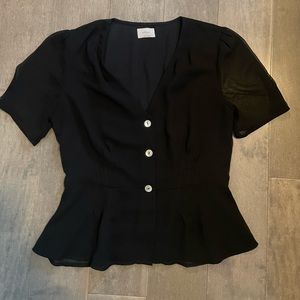 Size 2 Wilfred aritzia blouse